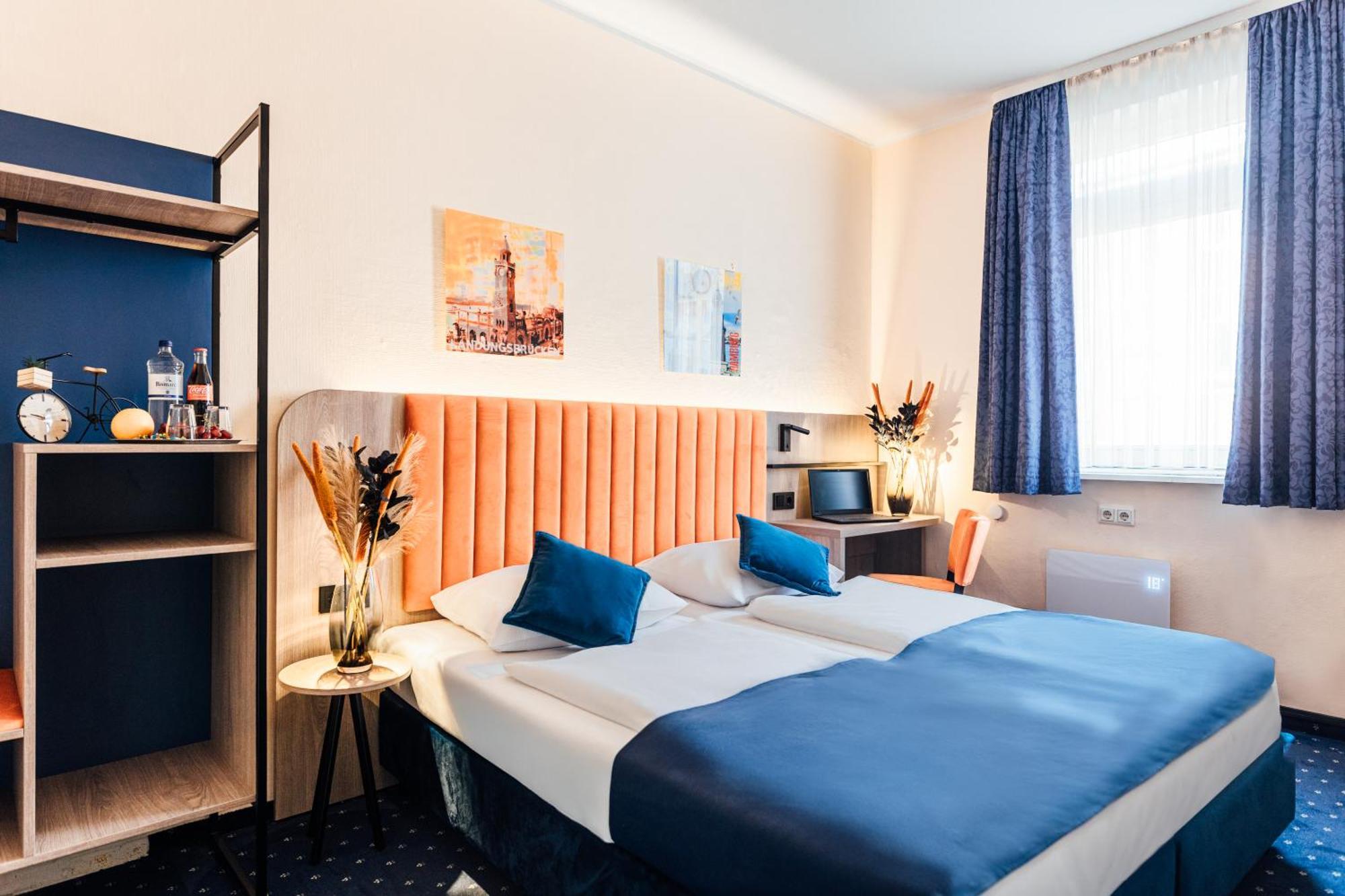 Hotel Commerz Hamburg Bagian luar foto